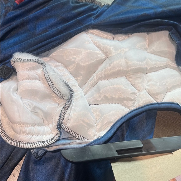 New Marvel Youth Captain America Halloween Costume Size Medium (8-10) - Picture 12 of 15